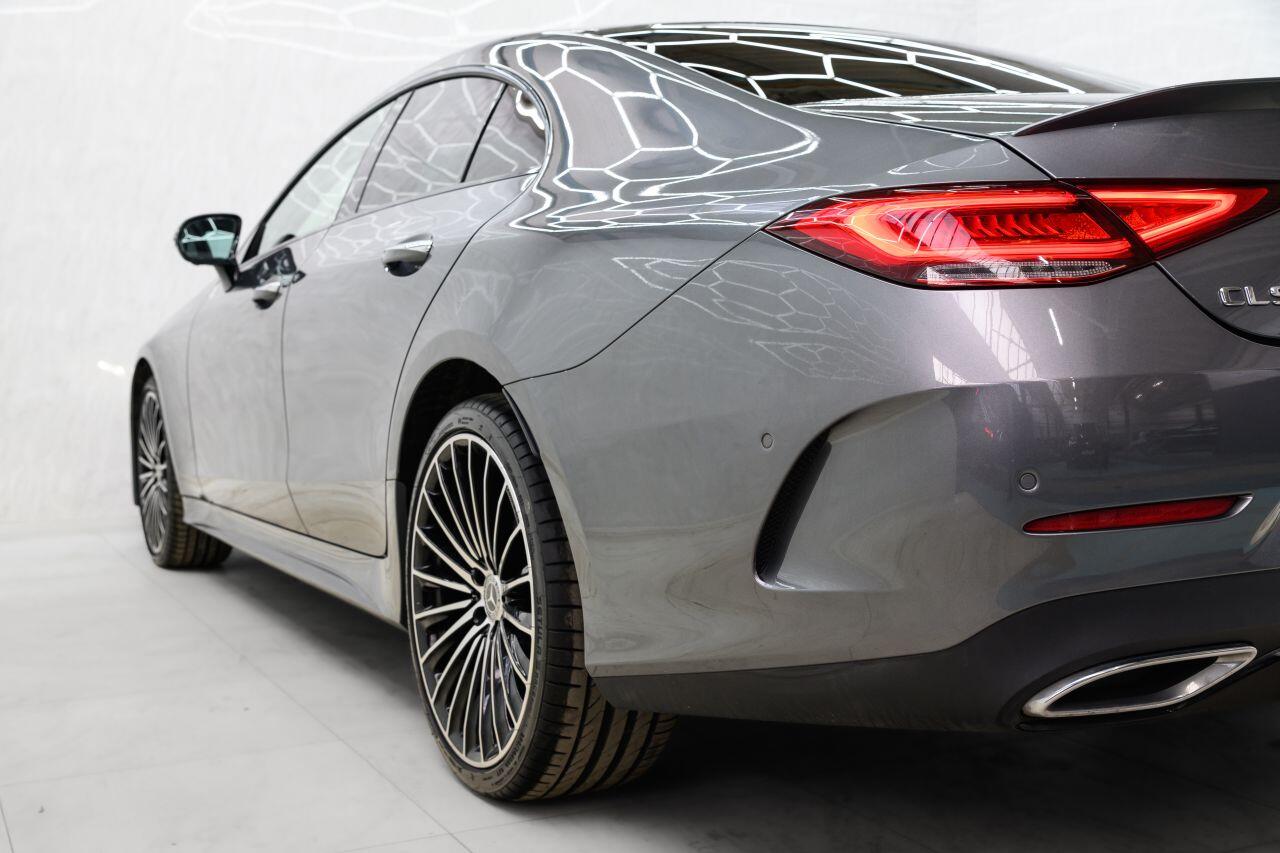 Mercedes-Benz CLS view 11