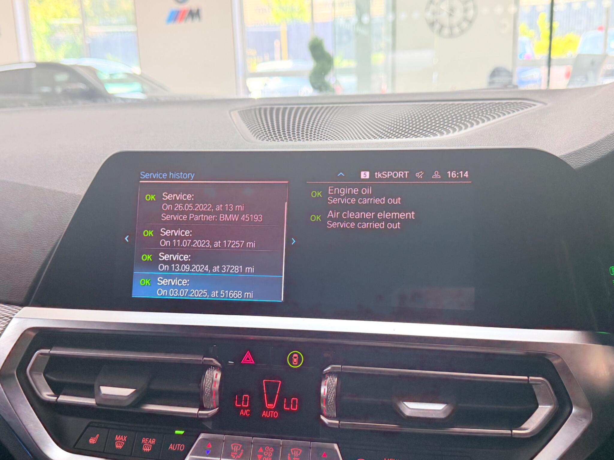 BMW 3 Series view 20