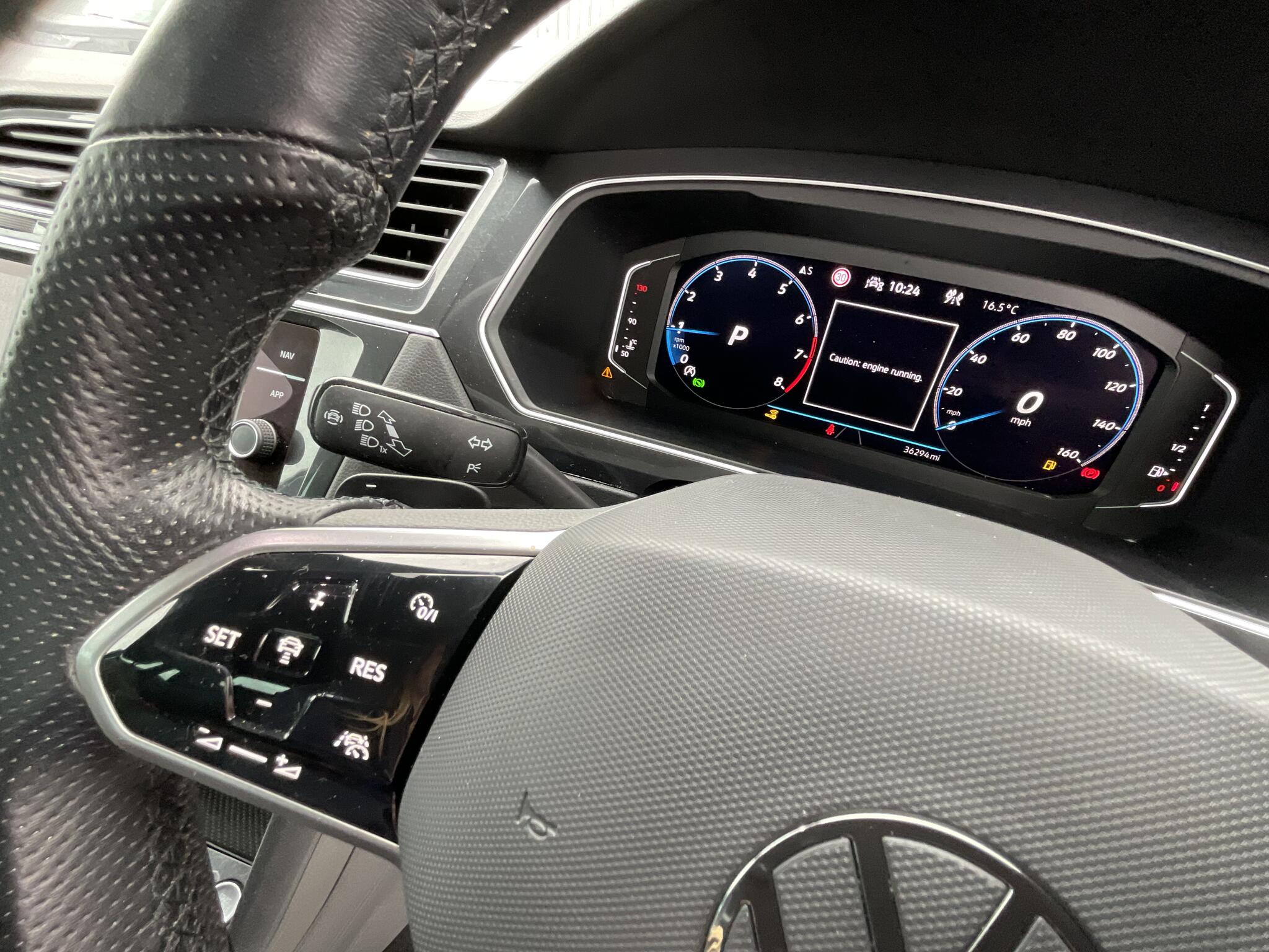 Volkswagen Tiguan view 22