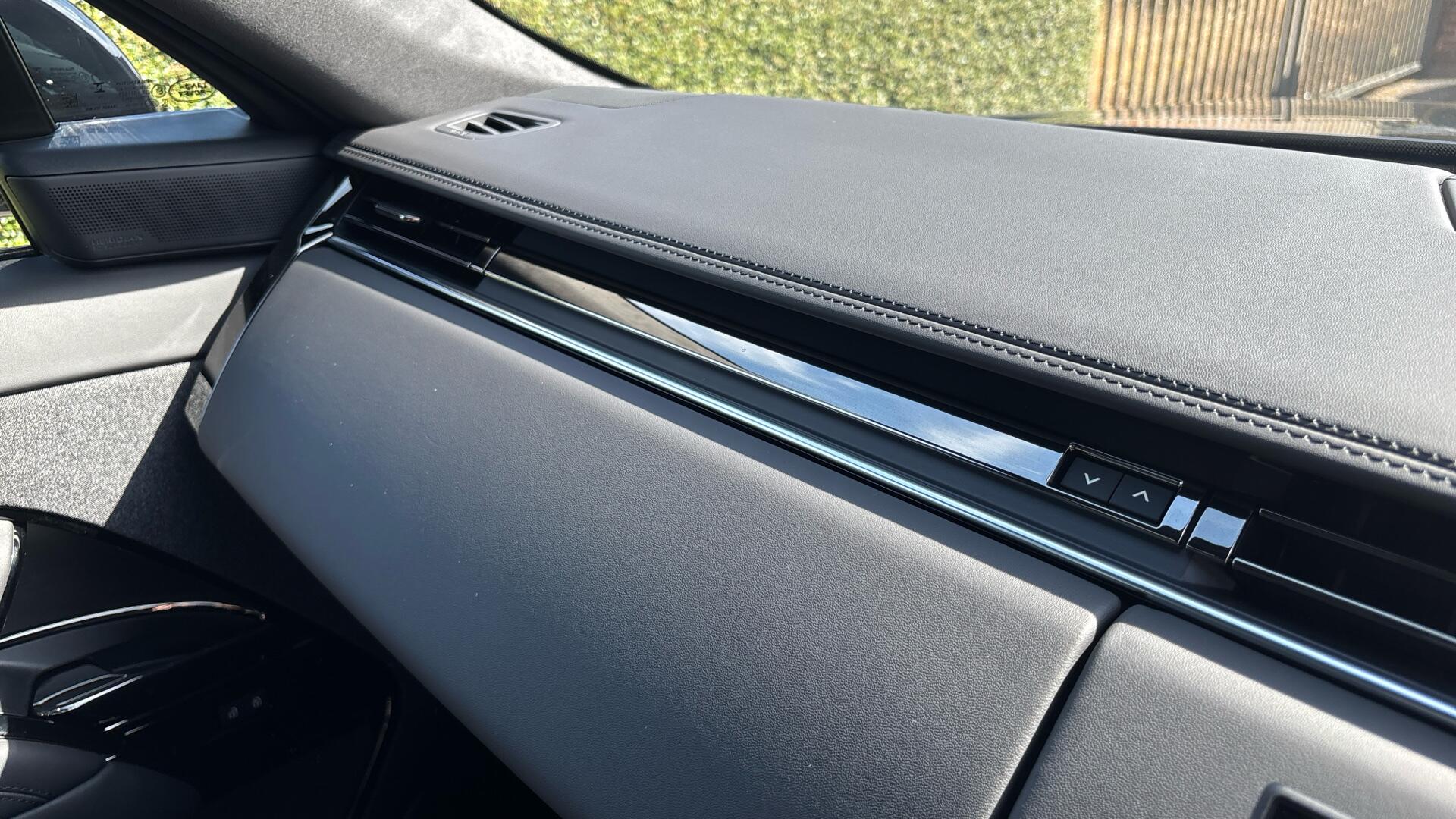 Land Rover Range Rover Sport view 44