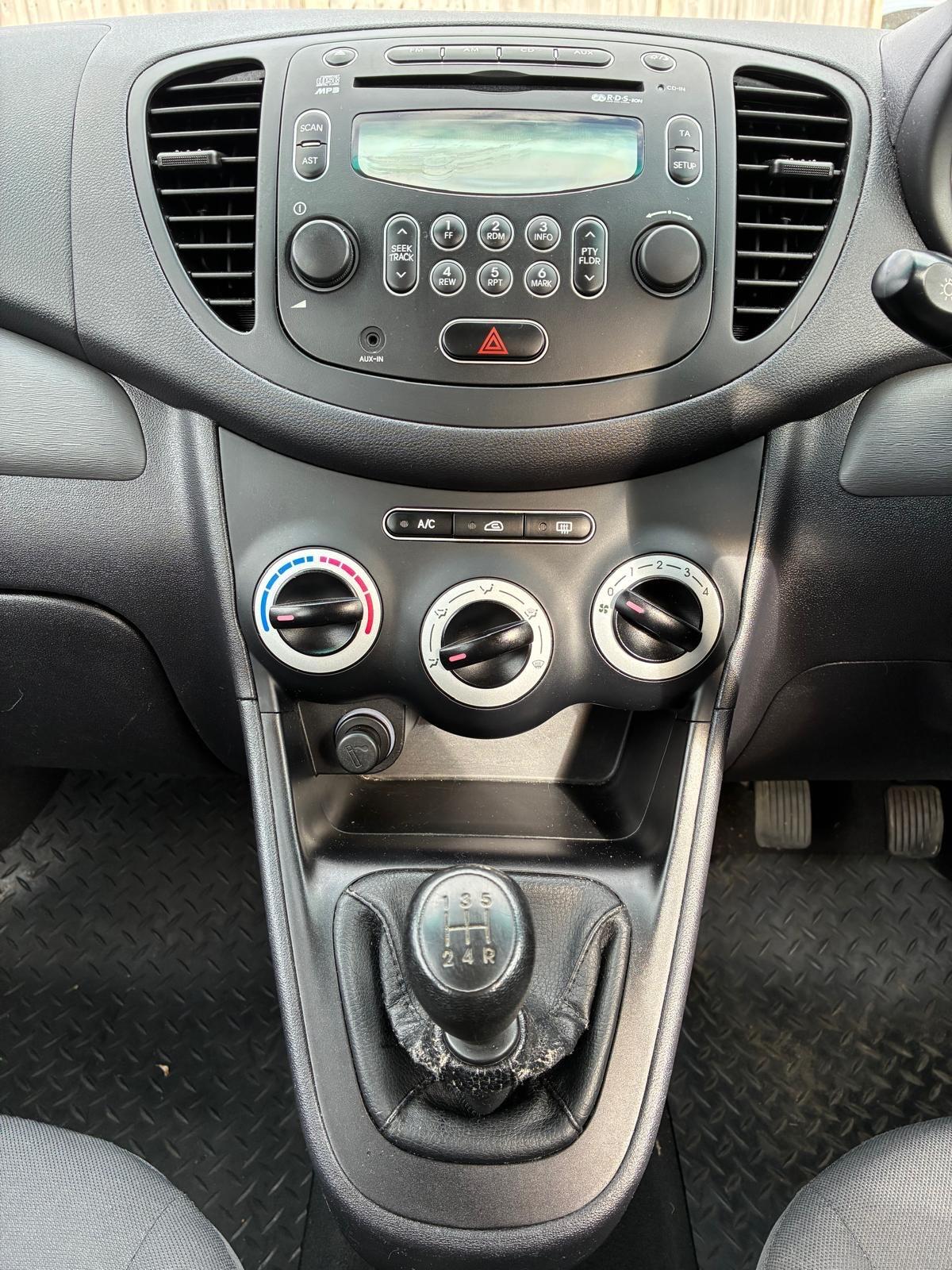 Hyundai I10 view 19