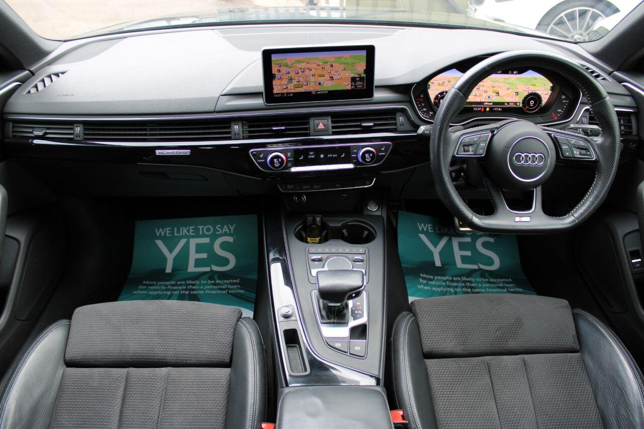 Audi A4 view 12