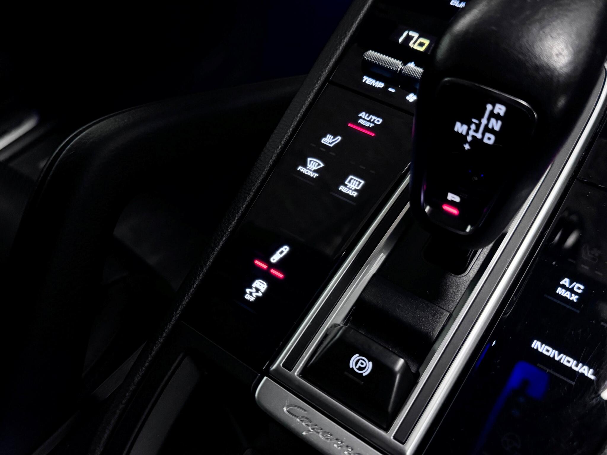 Porsche Cayenne view 51