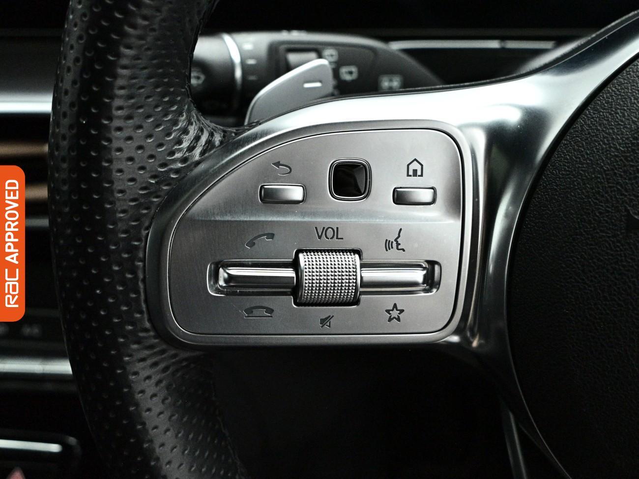 Mercedes-Benz Eqc view 24