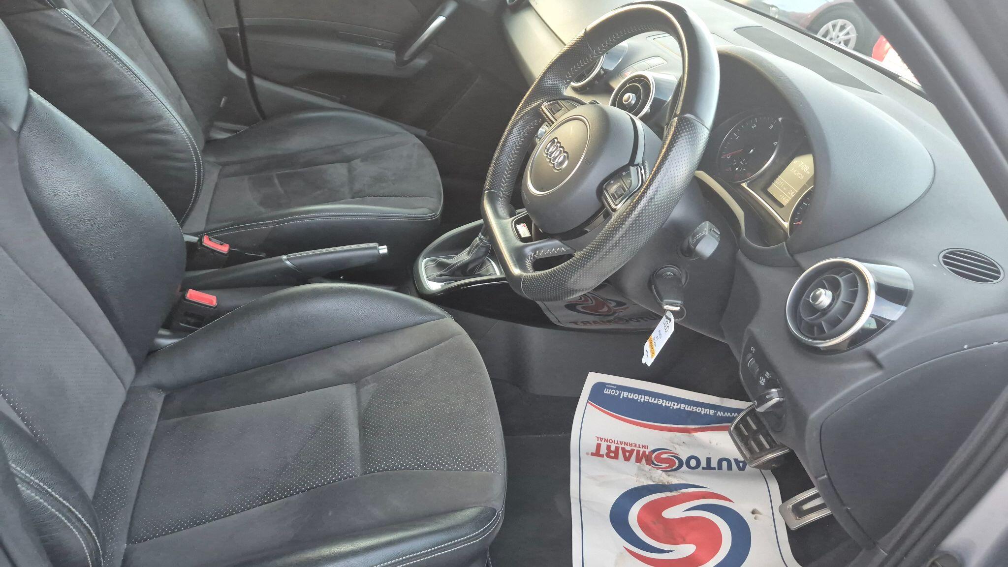Audi A1 view 24