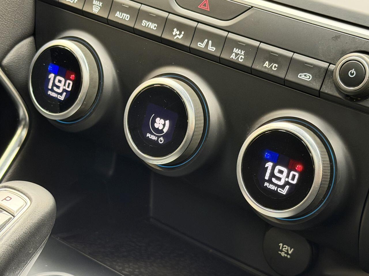 Jaguar E-Pace view 46