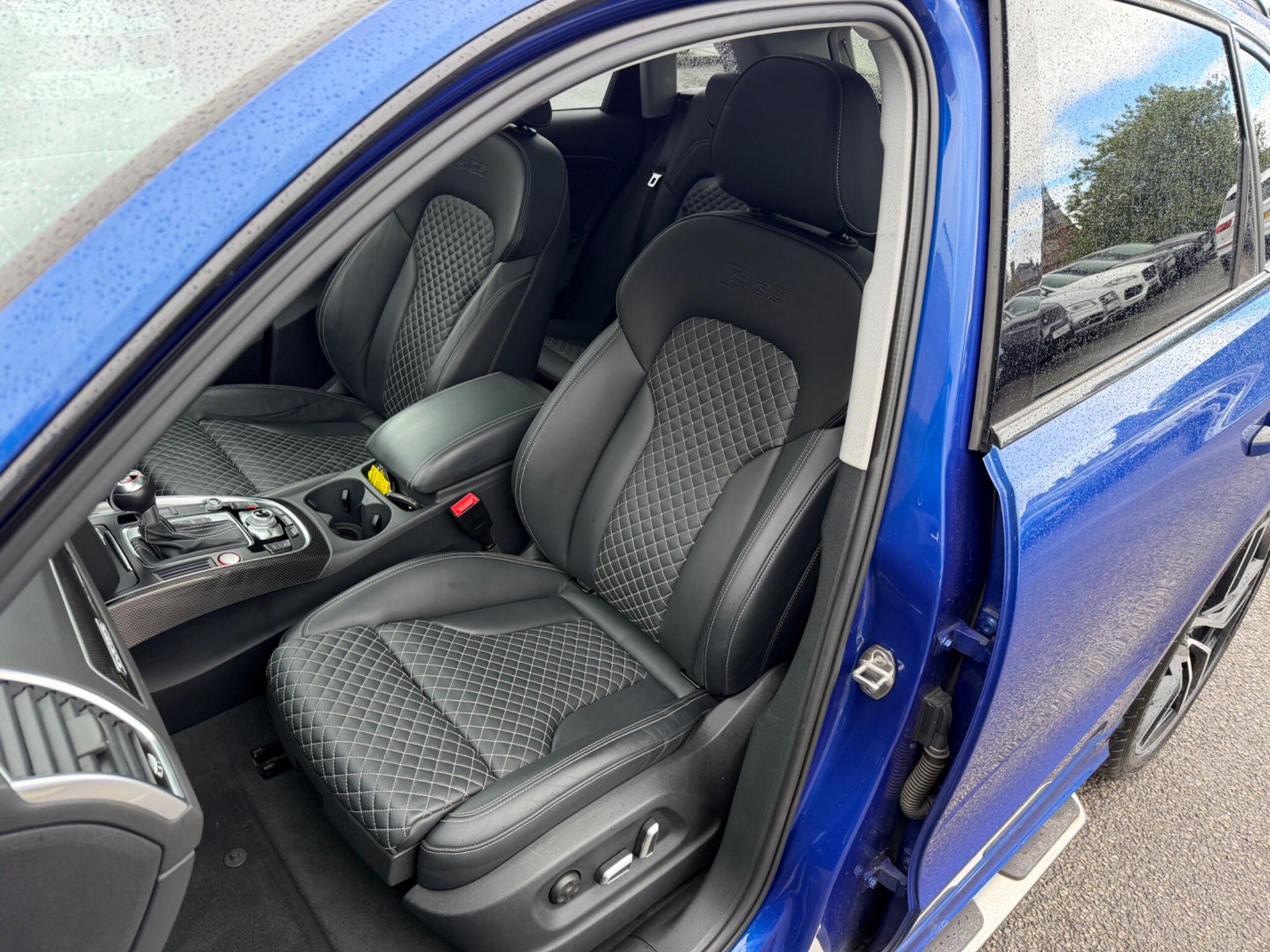 Audi SQ5 view 19