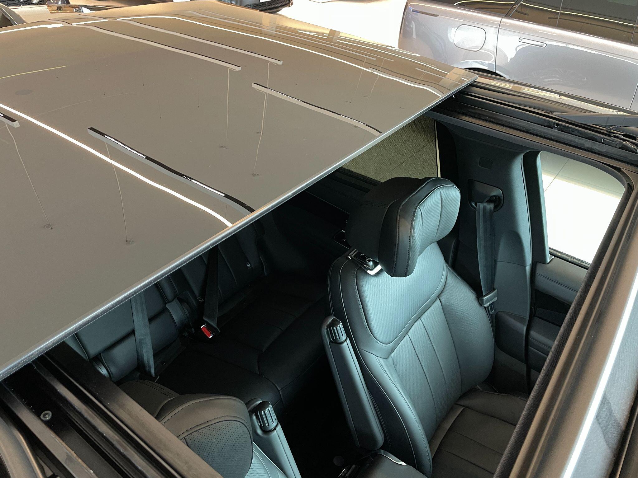 Land Rover Range Rover view 38
