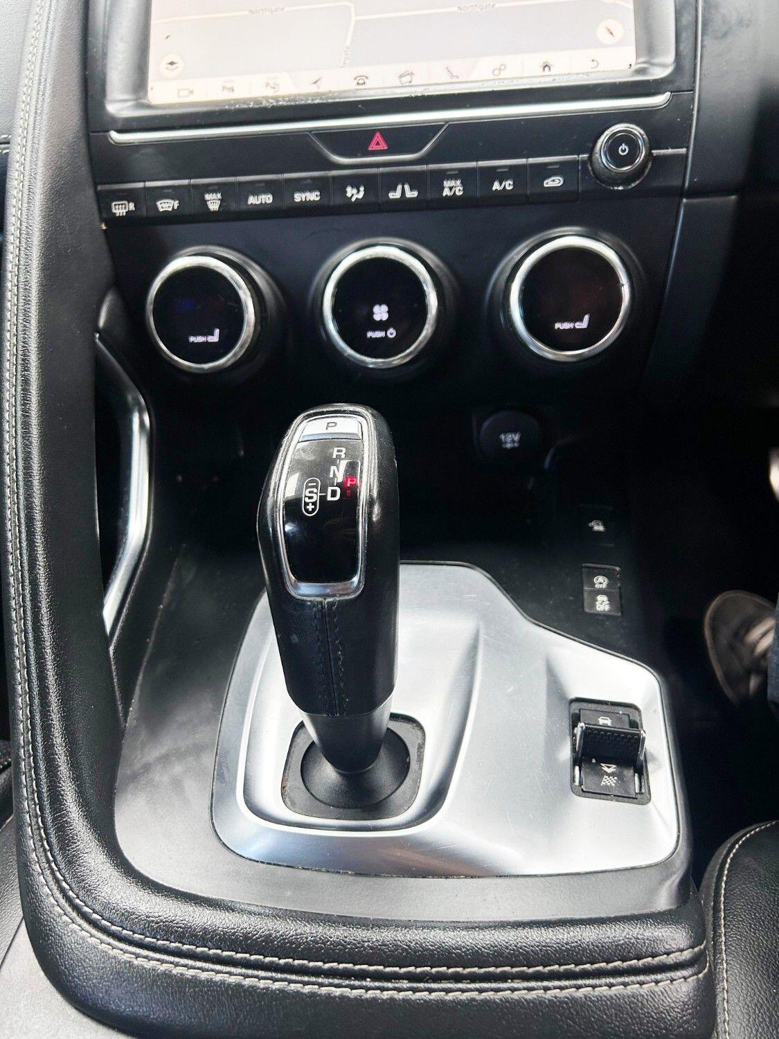 Jaguar E-Pace view 17