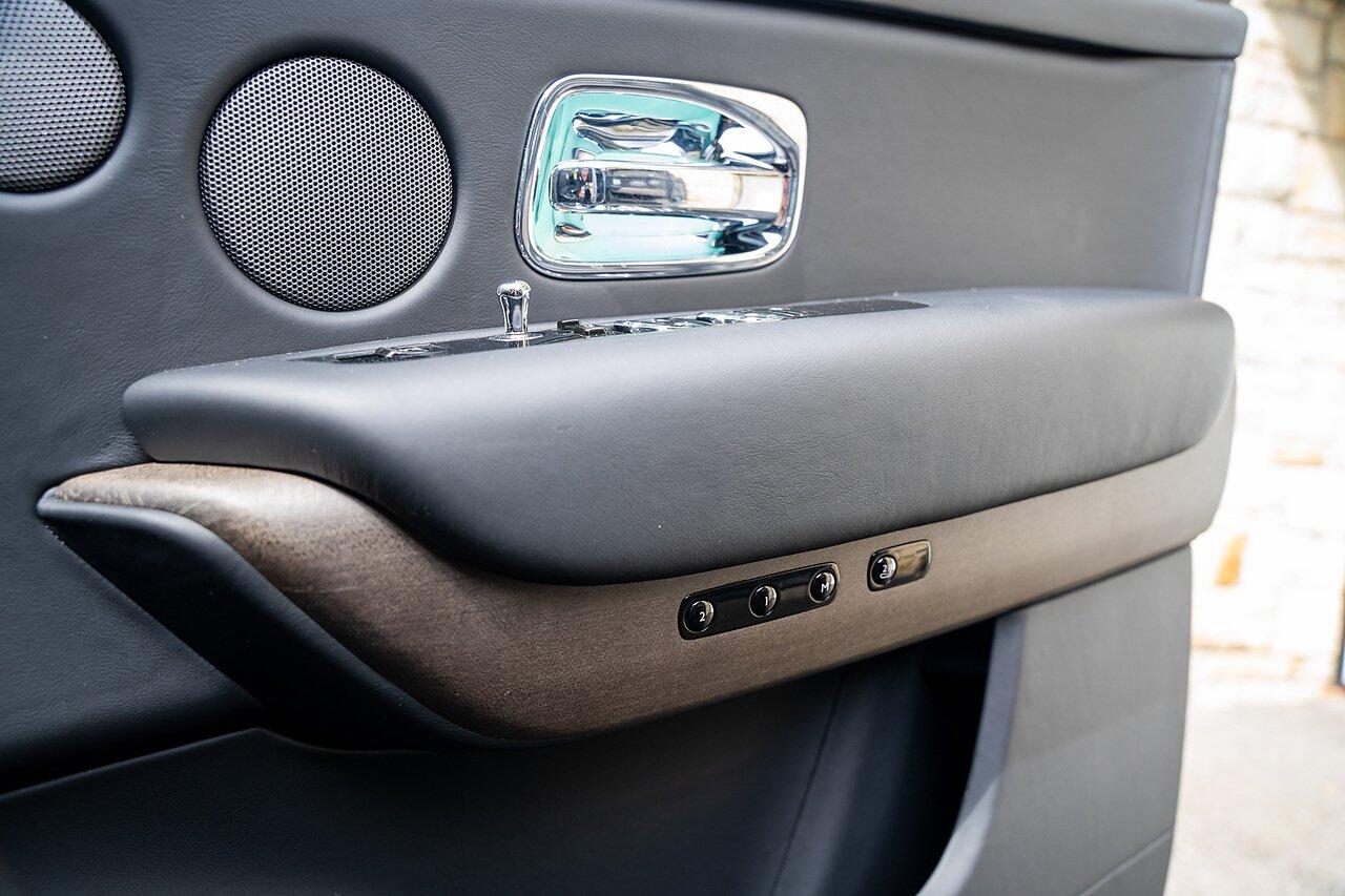 Rolls-Royce Cullinan view 54