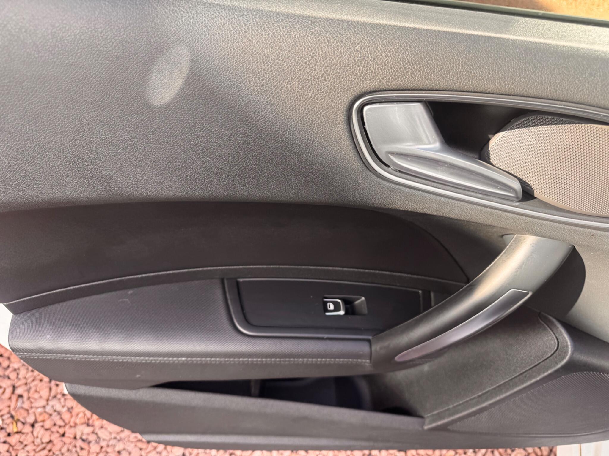 Audi A1 view 25