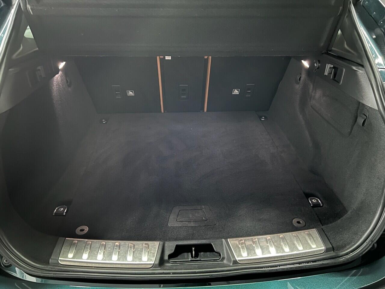 Jaguar F-Pace view 47