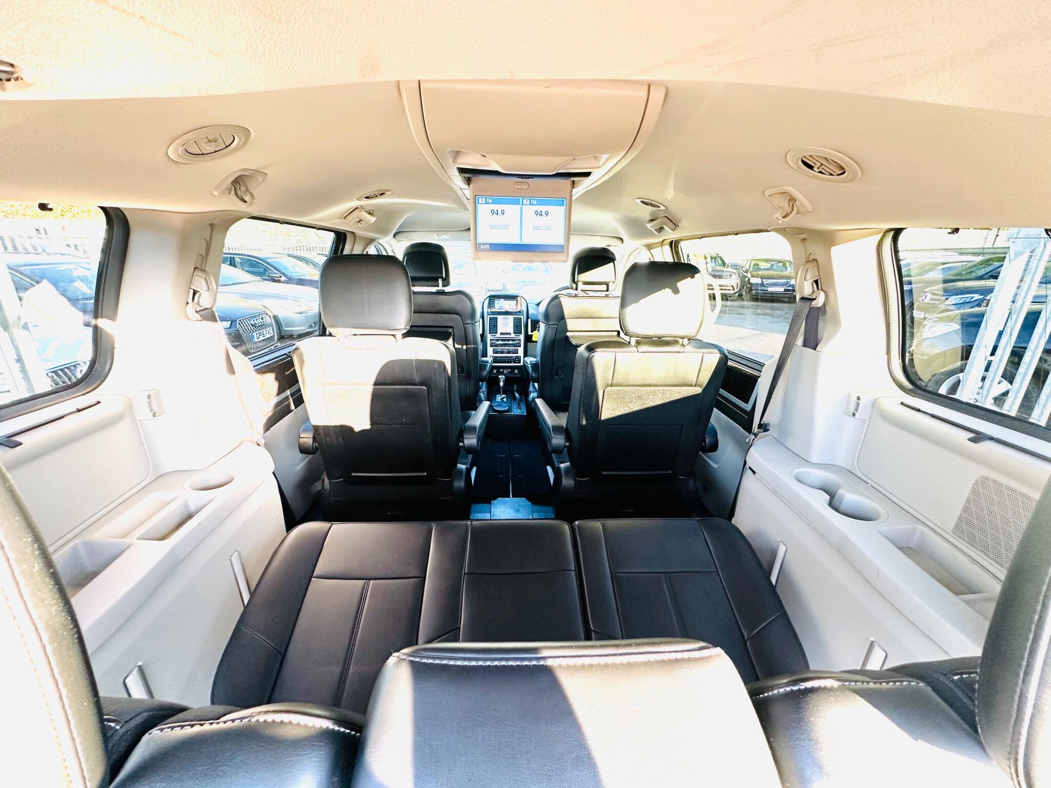 Chrysler Grand Voyager view 61