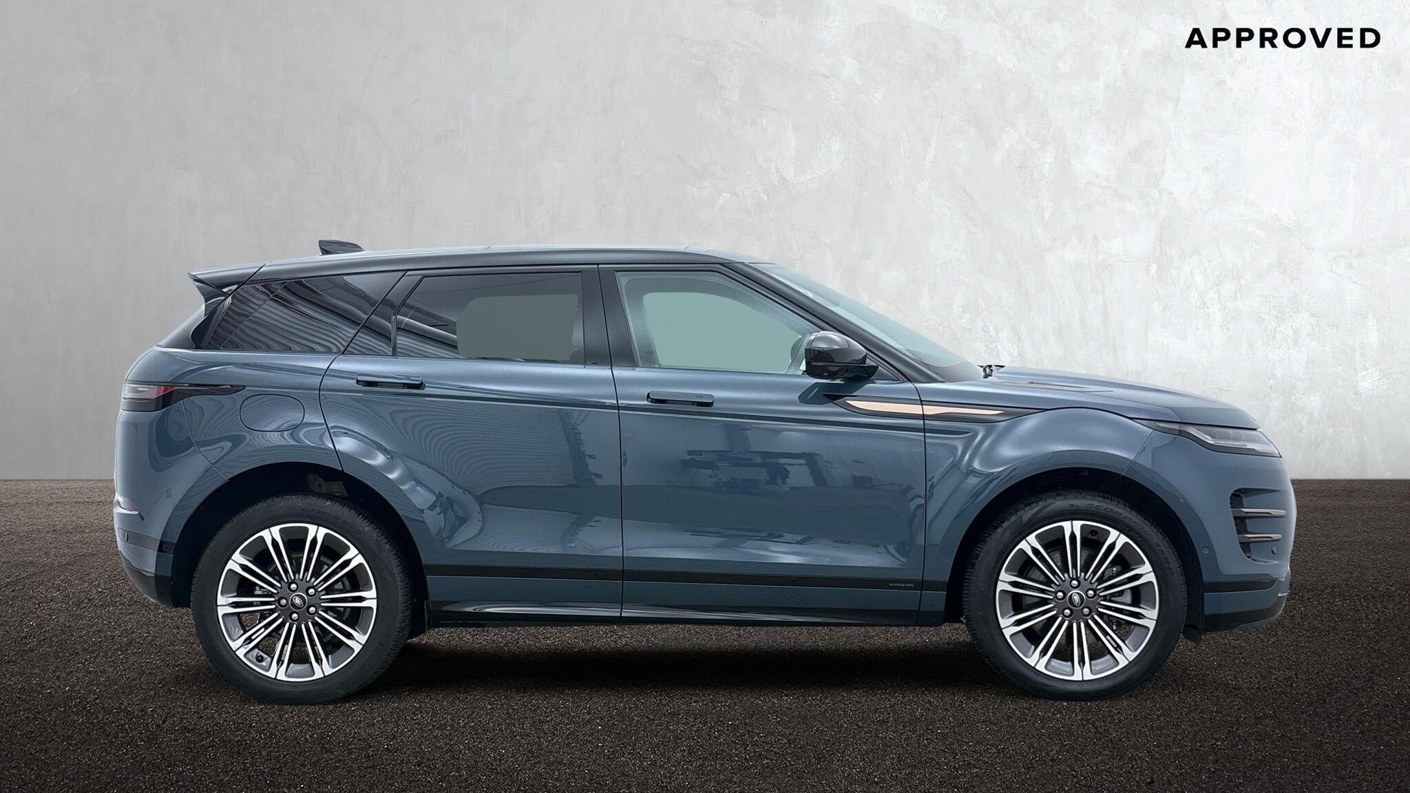Land Rover Range Rover Evoque view 5