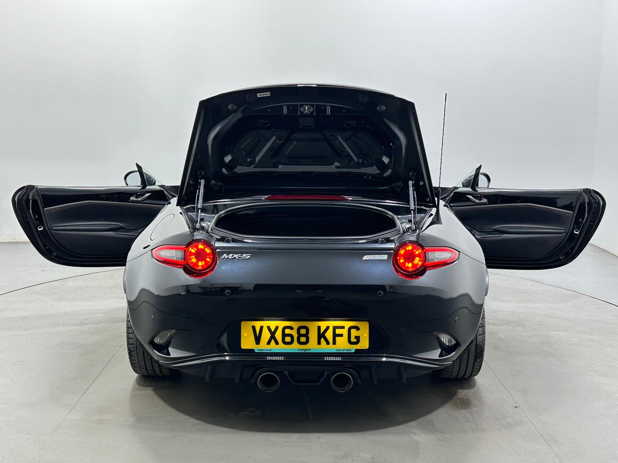 Mazda MX-5 view 38