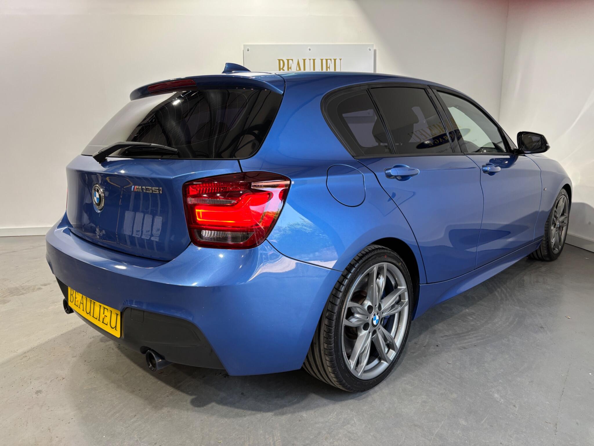 BMW 1 Series view 53