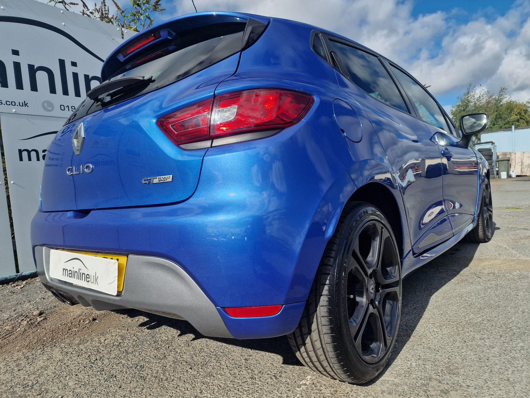 Renault Clio view 37