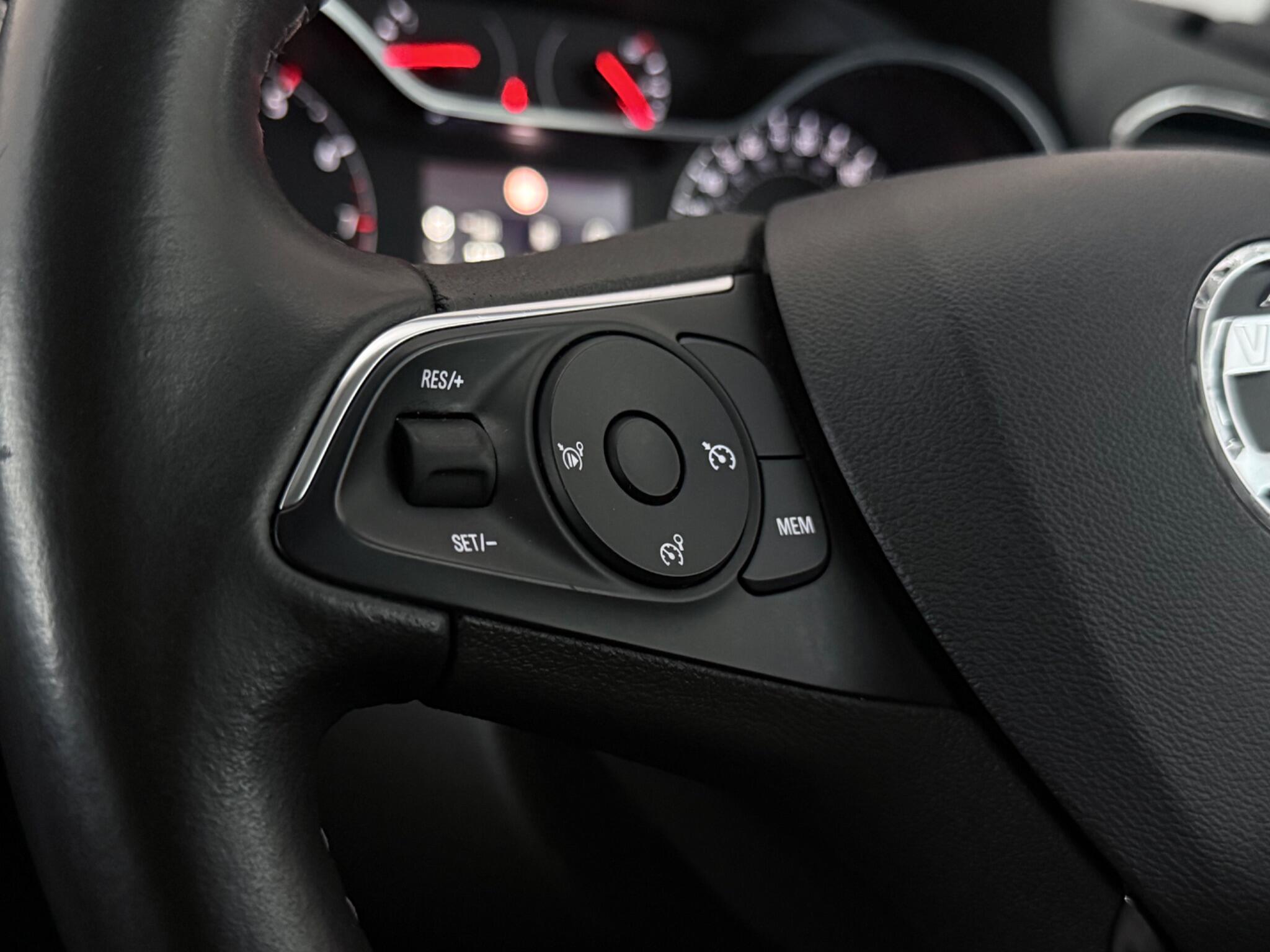 Vauxhall Grandland X view 14