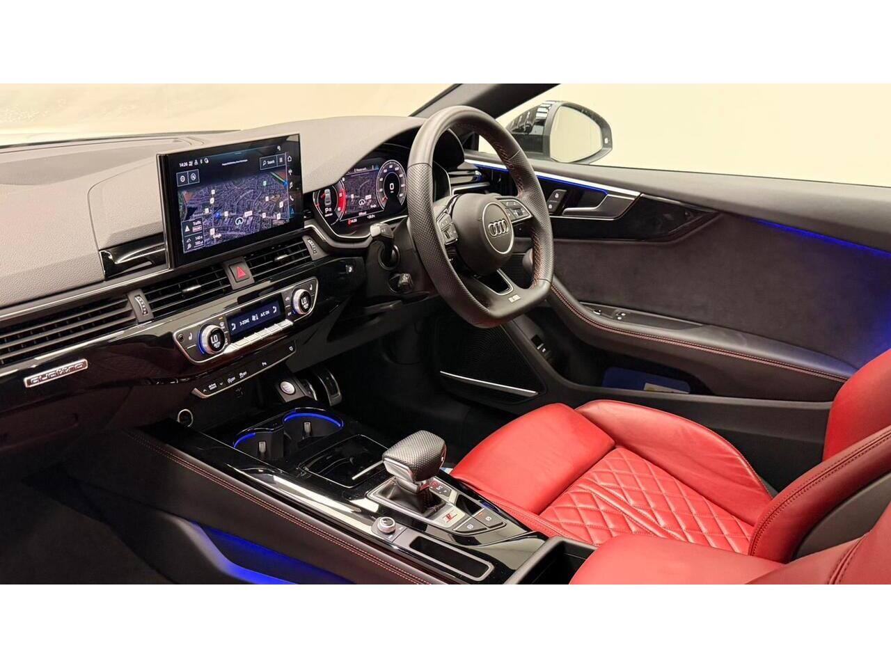 Audi S5 view 29