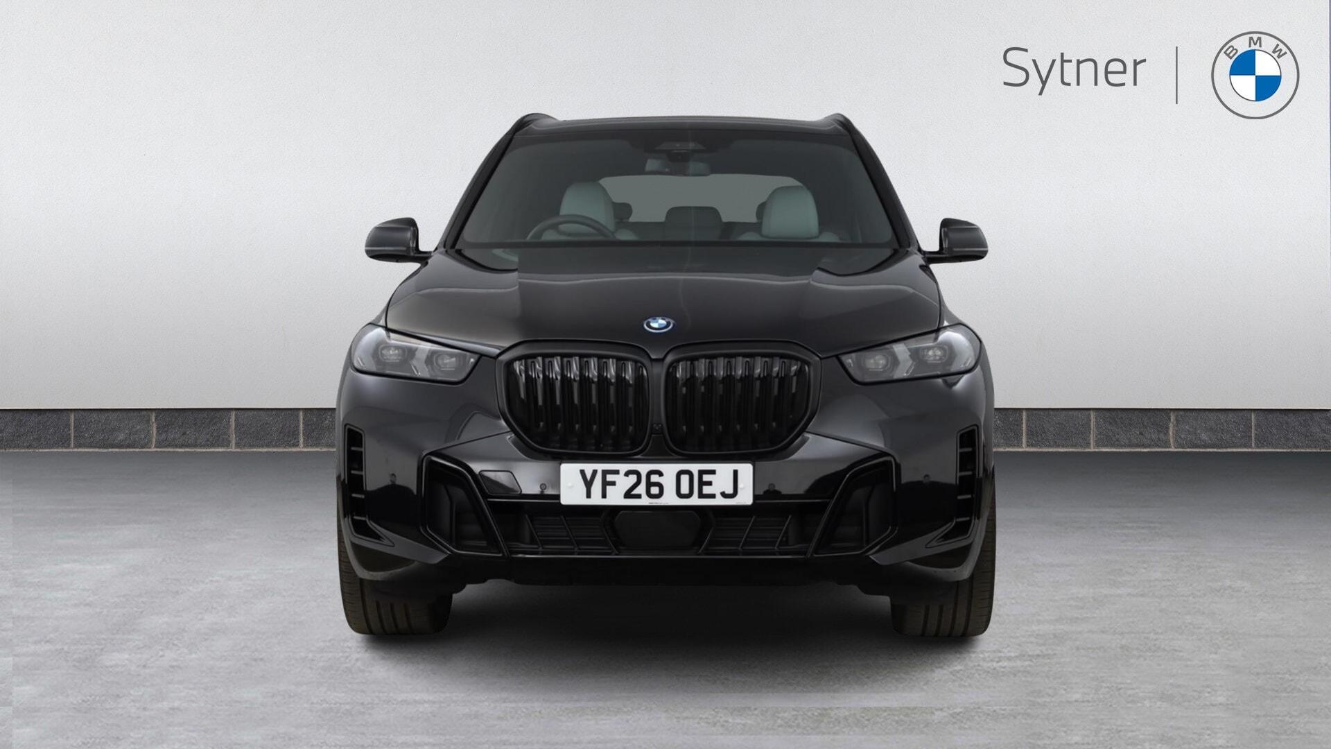 BMW X5 view 16