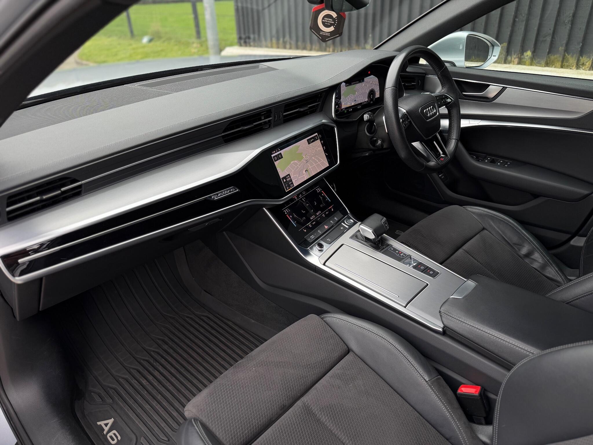 Audi A6 view 43