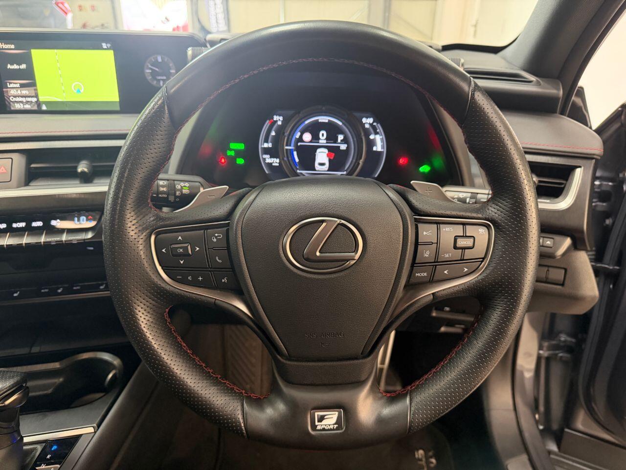 Lexus Ux view 8