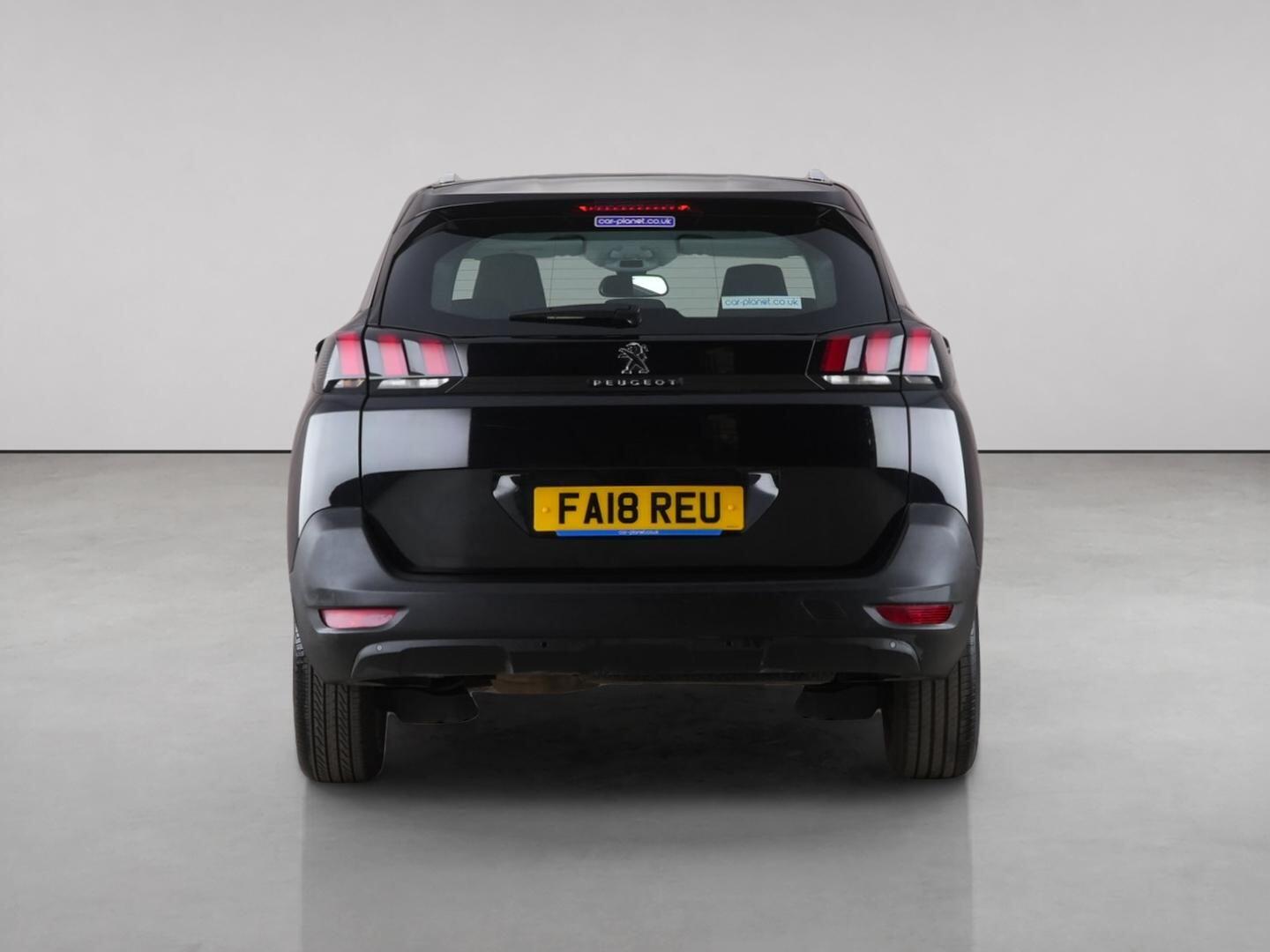 Peugeot 5008 view 7
