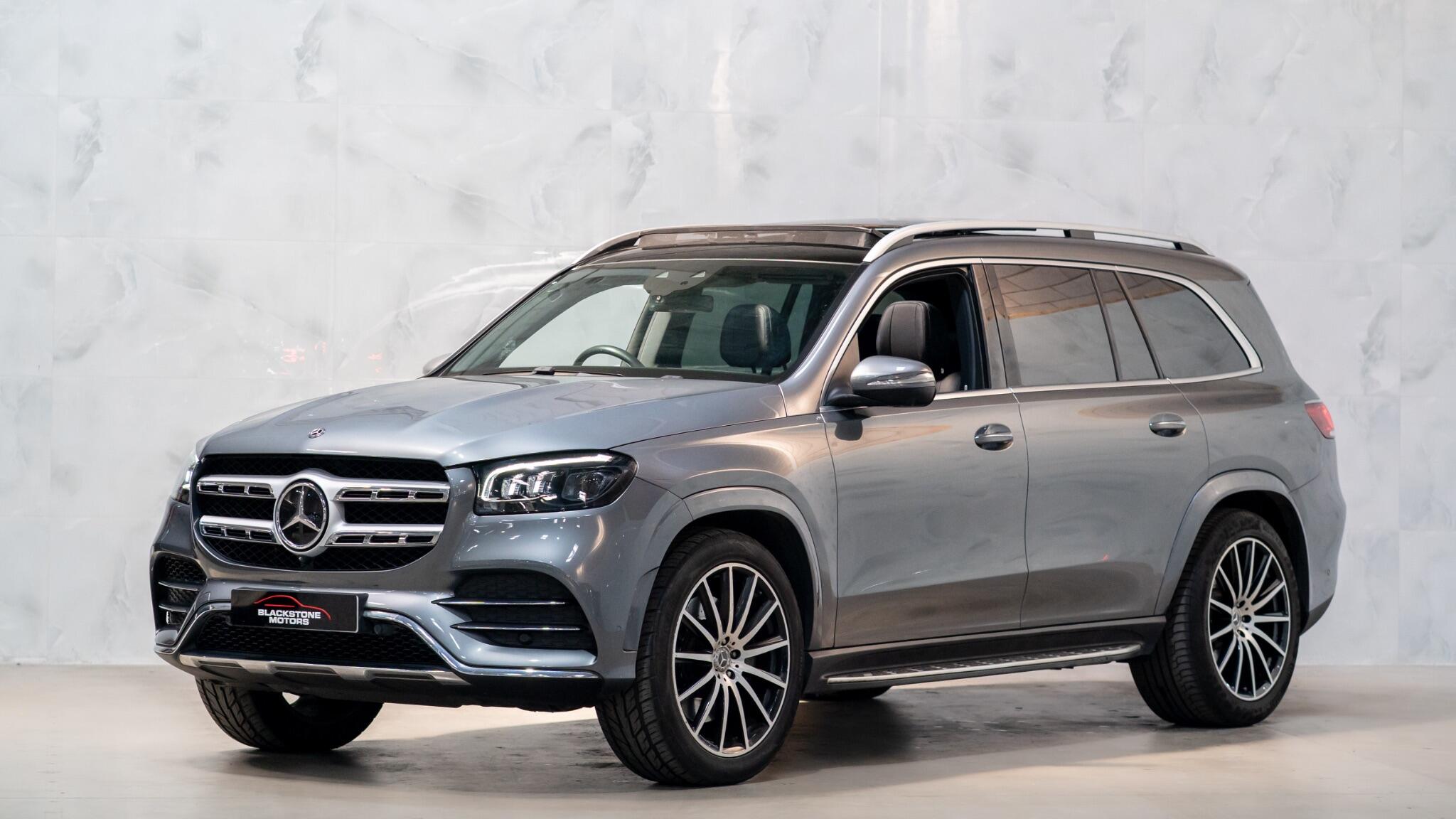 Mercedes-Benz GLS view 3