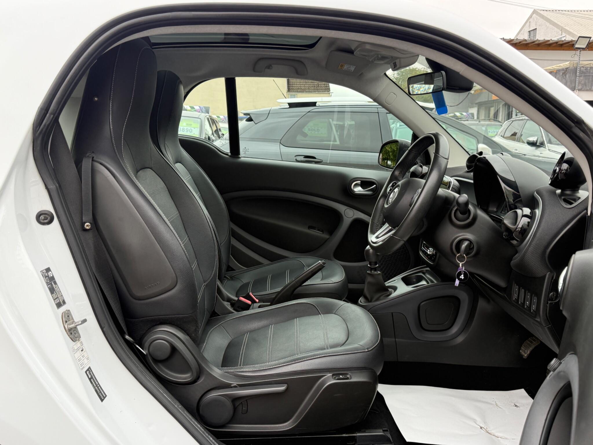 Smart fortwo - Image 13