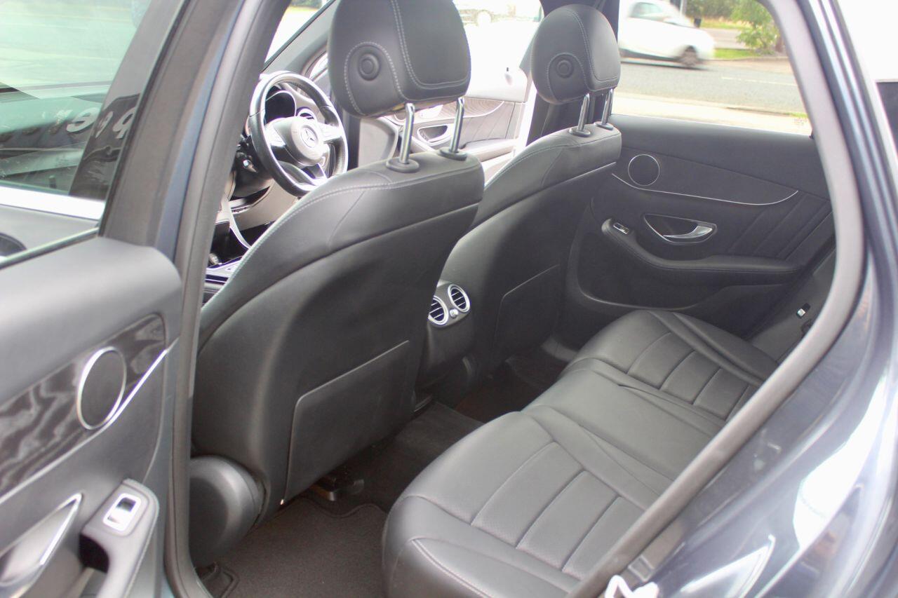 Mercedes-Benz GLC view 19