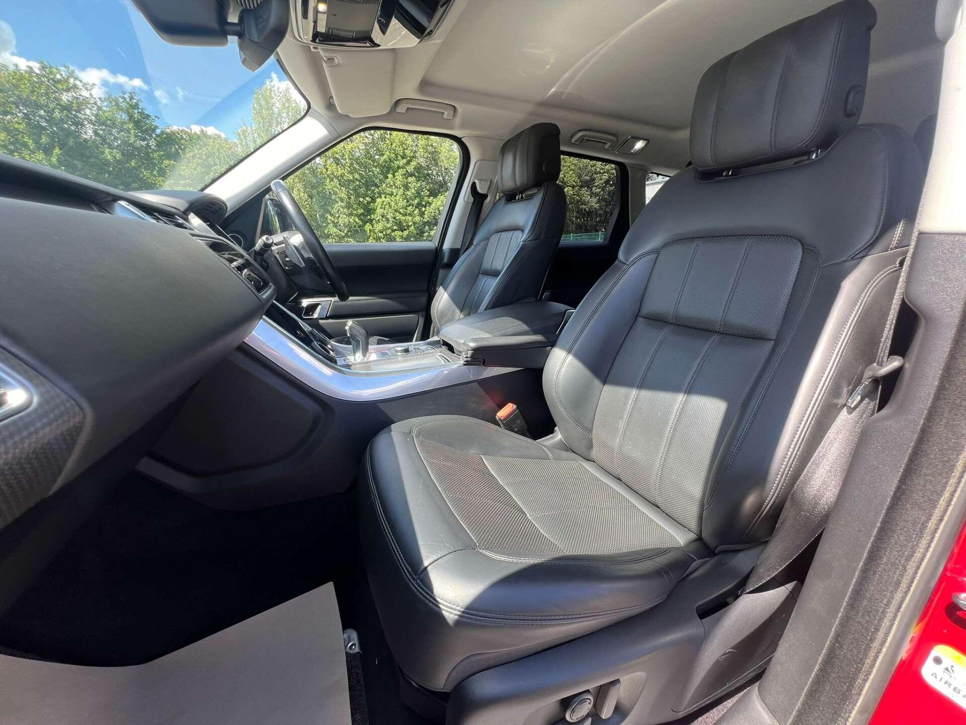 Land Rover Range Rover Sport view 17