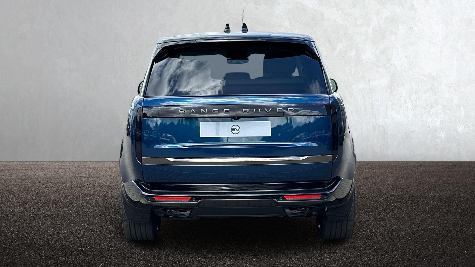 Land Rover Range Rover view 34