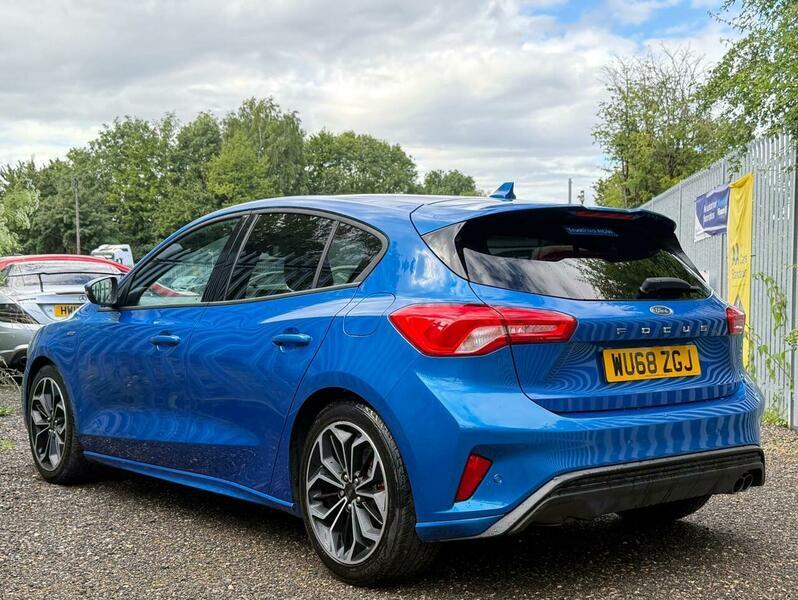 2018 Ford Focus image 4