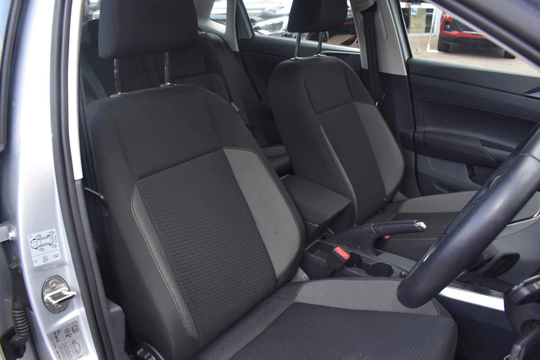 Polo - 1.0 TSI Life DSG Euro 6 (s/s) 5dr - Image 18