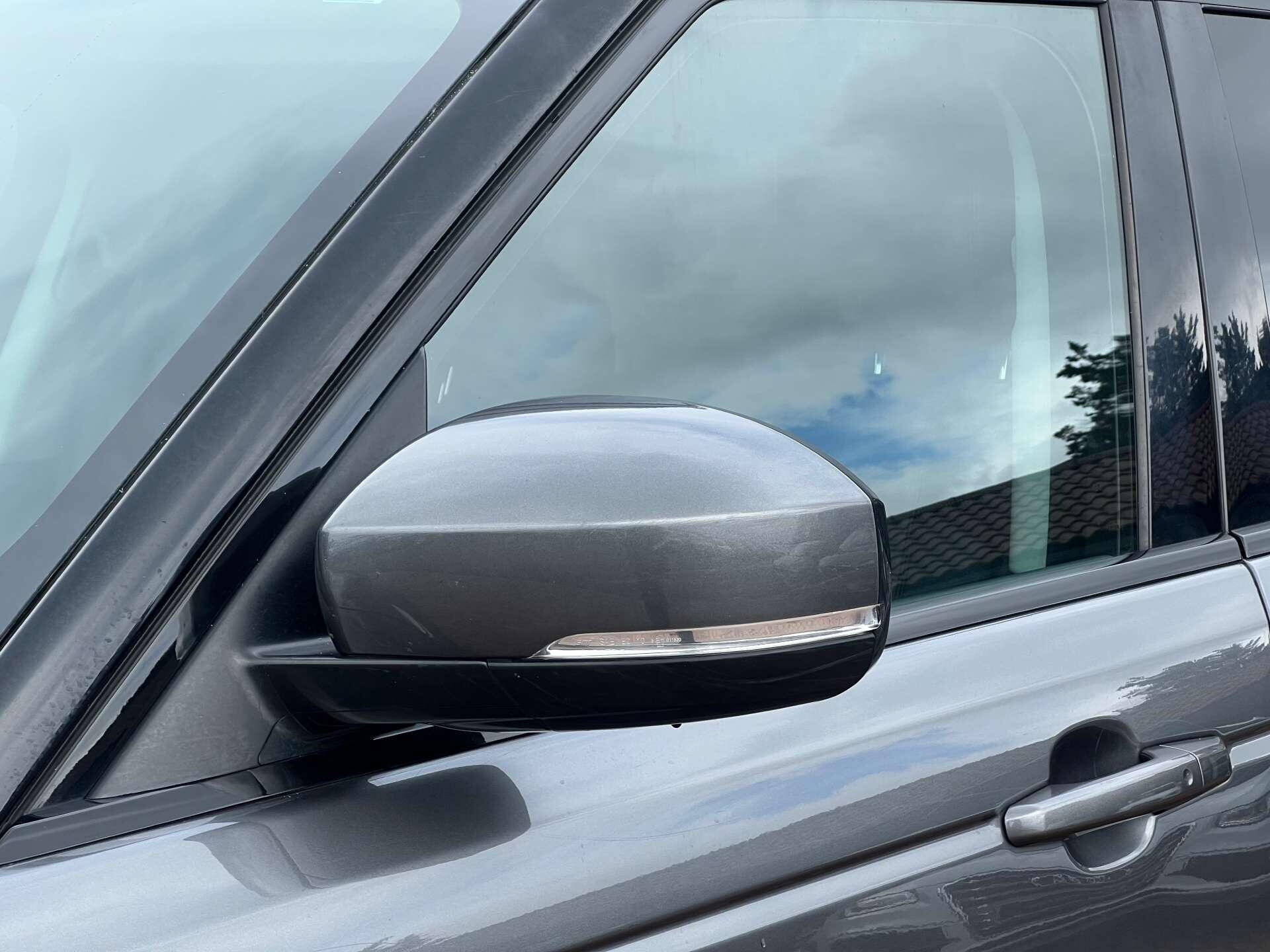 Land Rover Range Rover Sport view 17