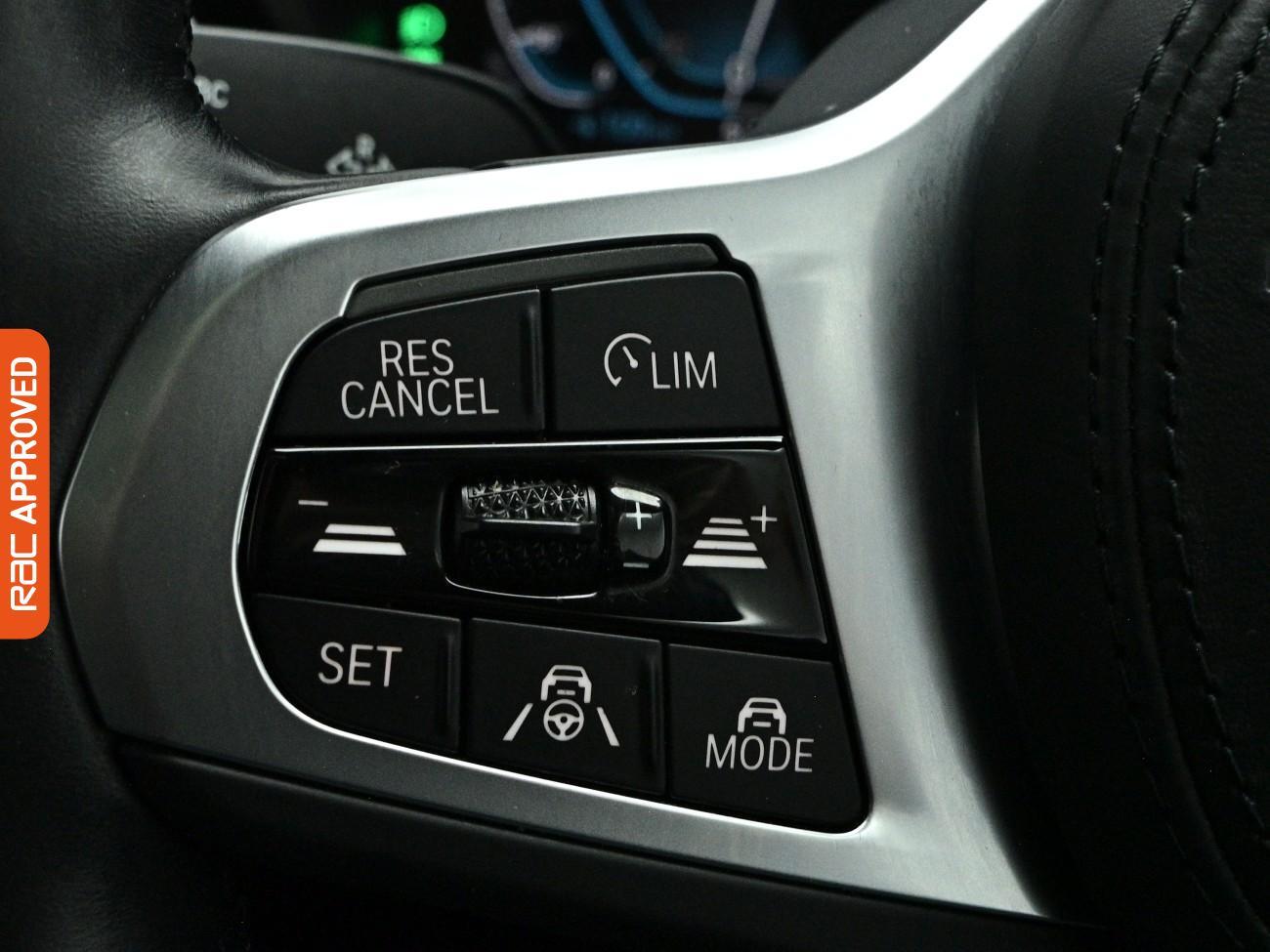 BMW Ix3 view 25