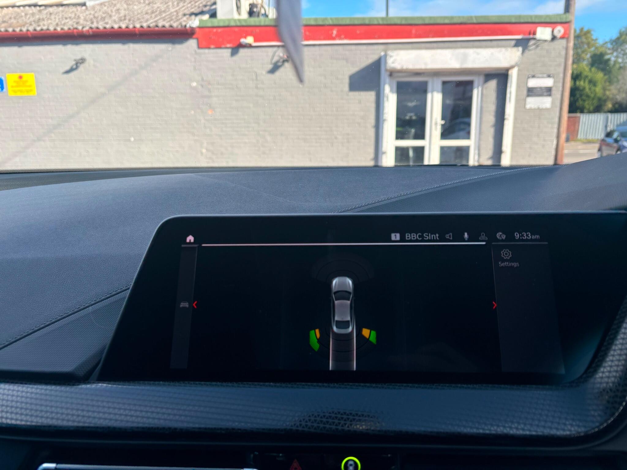 BMW 2 Series view 12