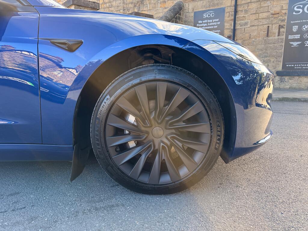 Tesla Model 3 view 15