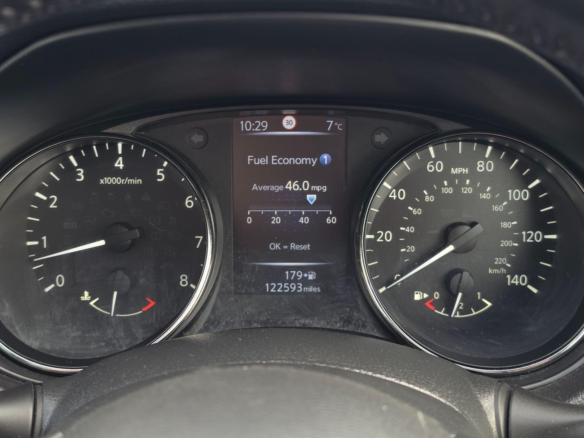 Nissan X-Trail view 15