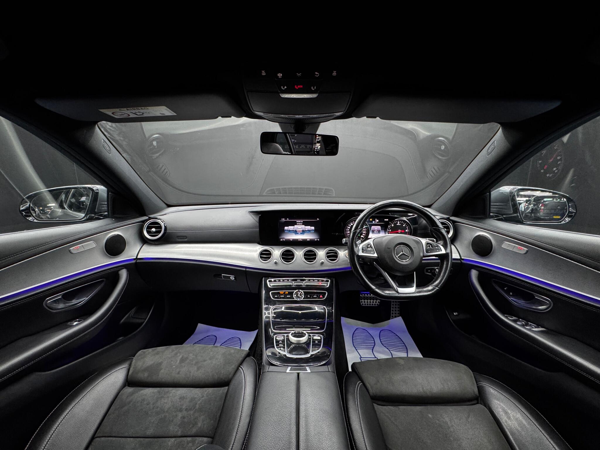 Mercedes-Benz E-Class view 18