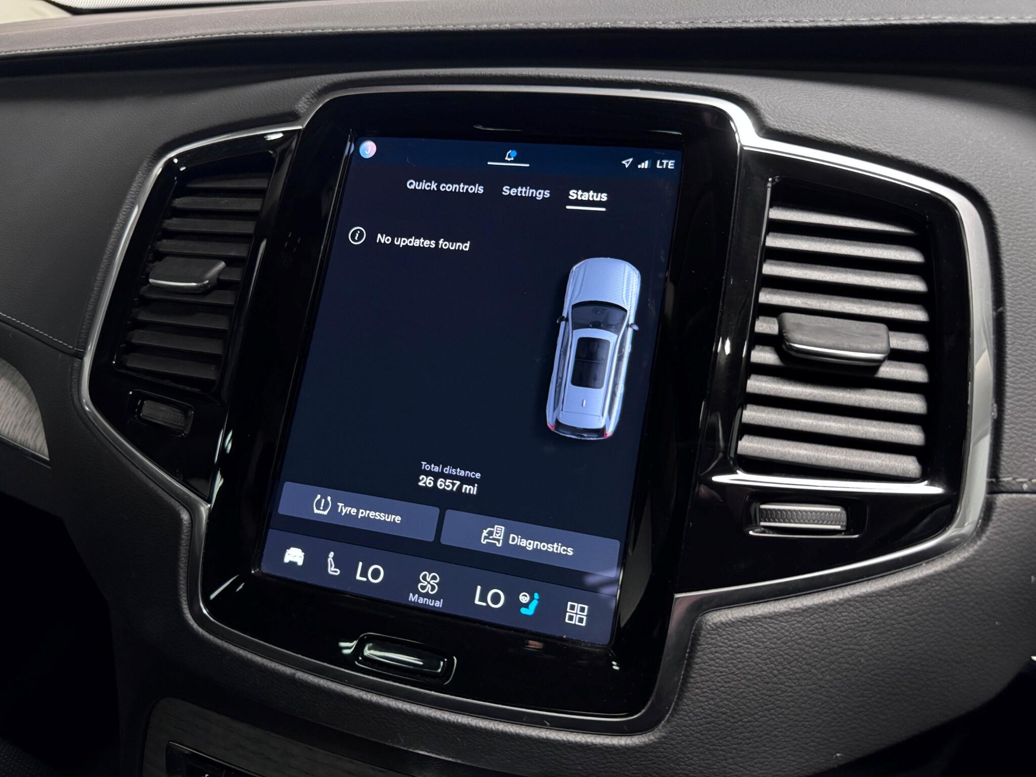 Volvo XC90 view 47