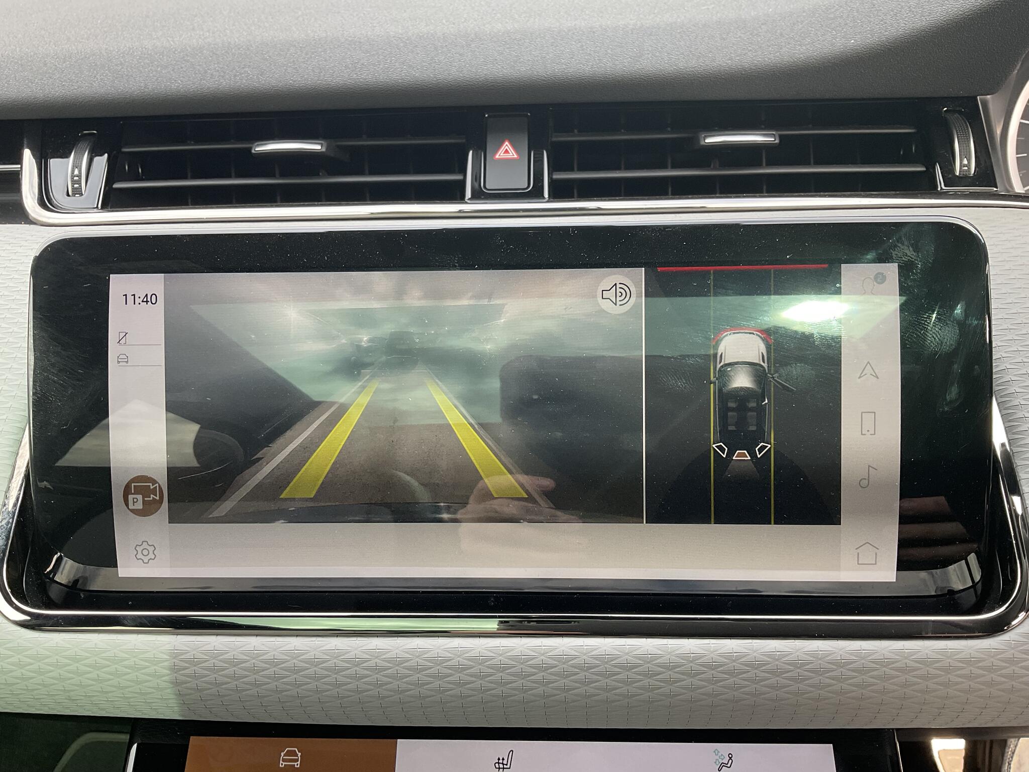 Land Rover Range Rover Evoque view 31