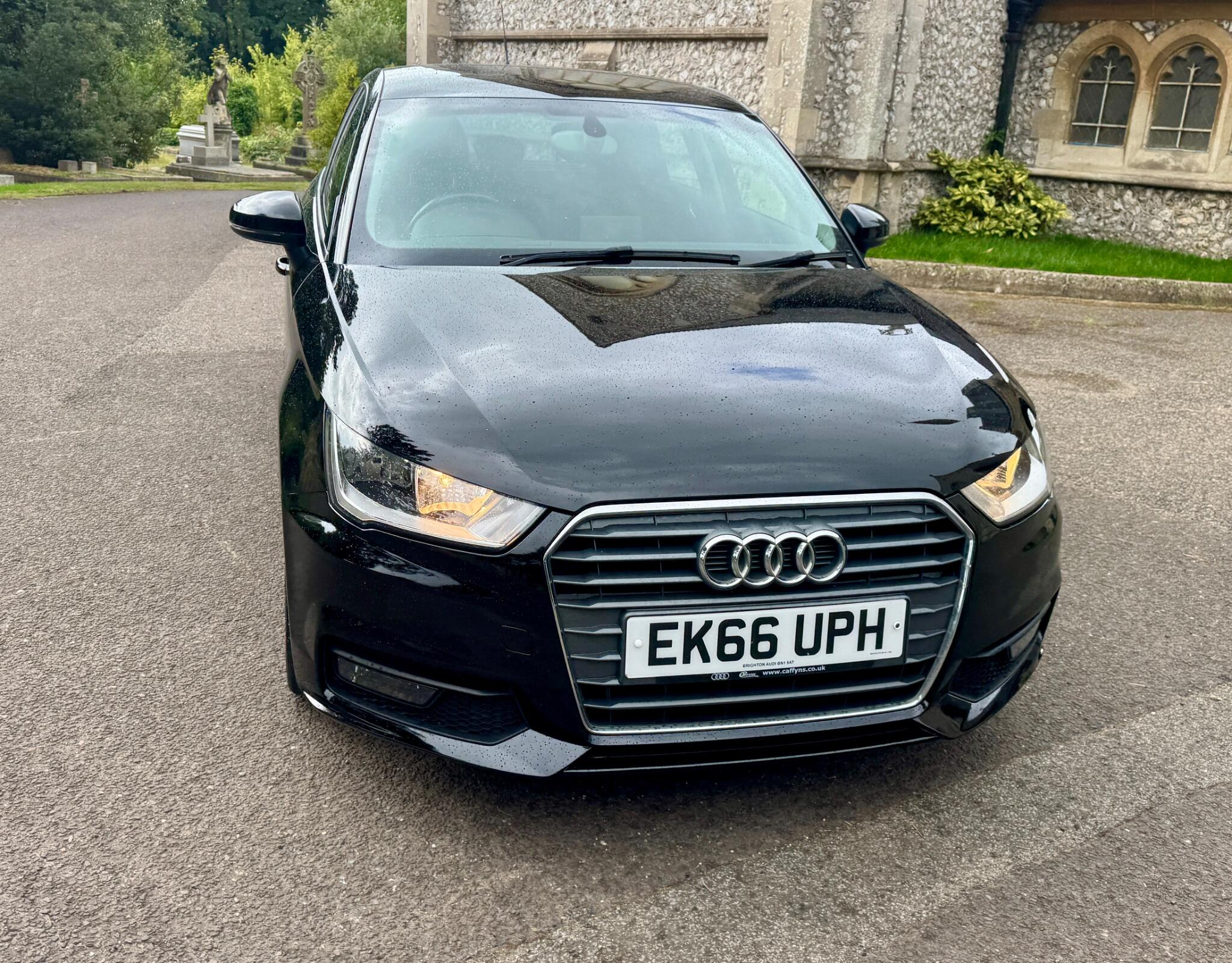 Audi A1 view 9