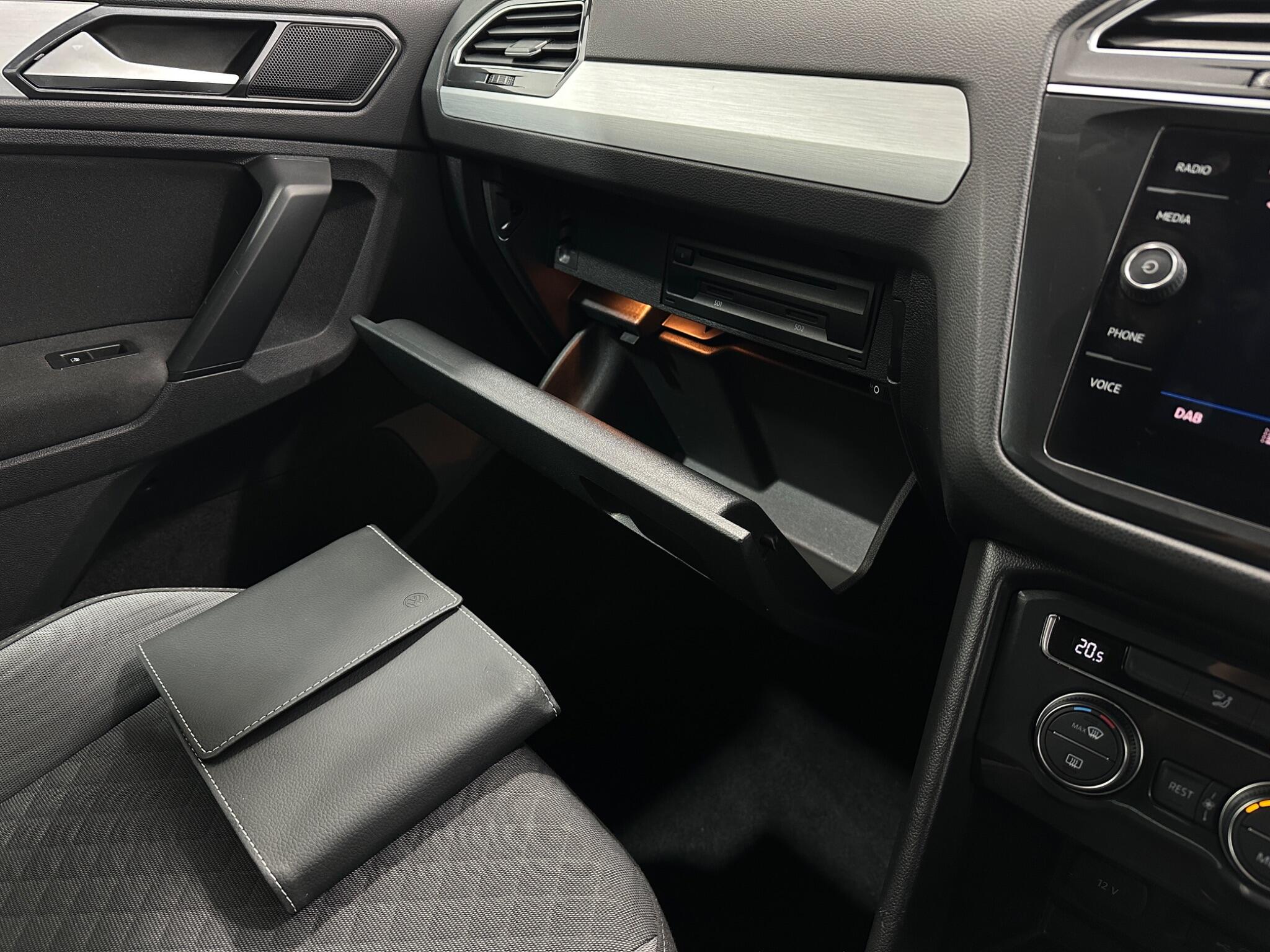 Volkswagen Tiguan view 28