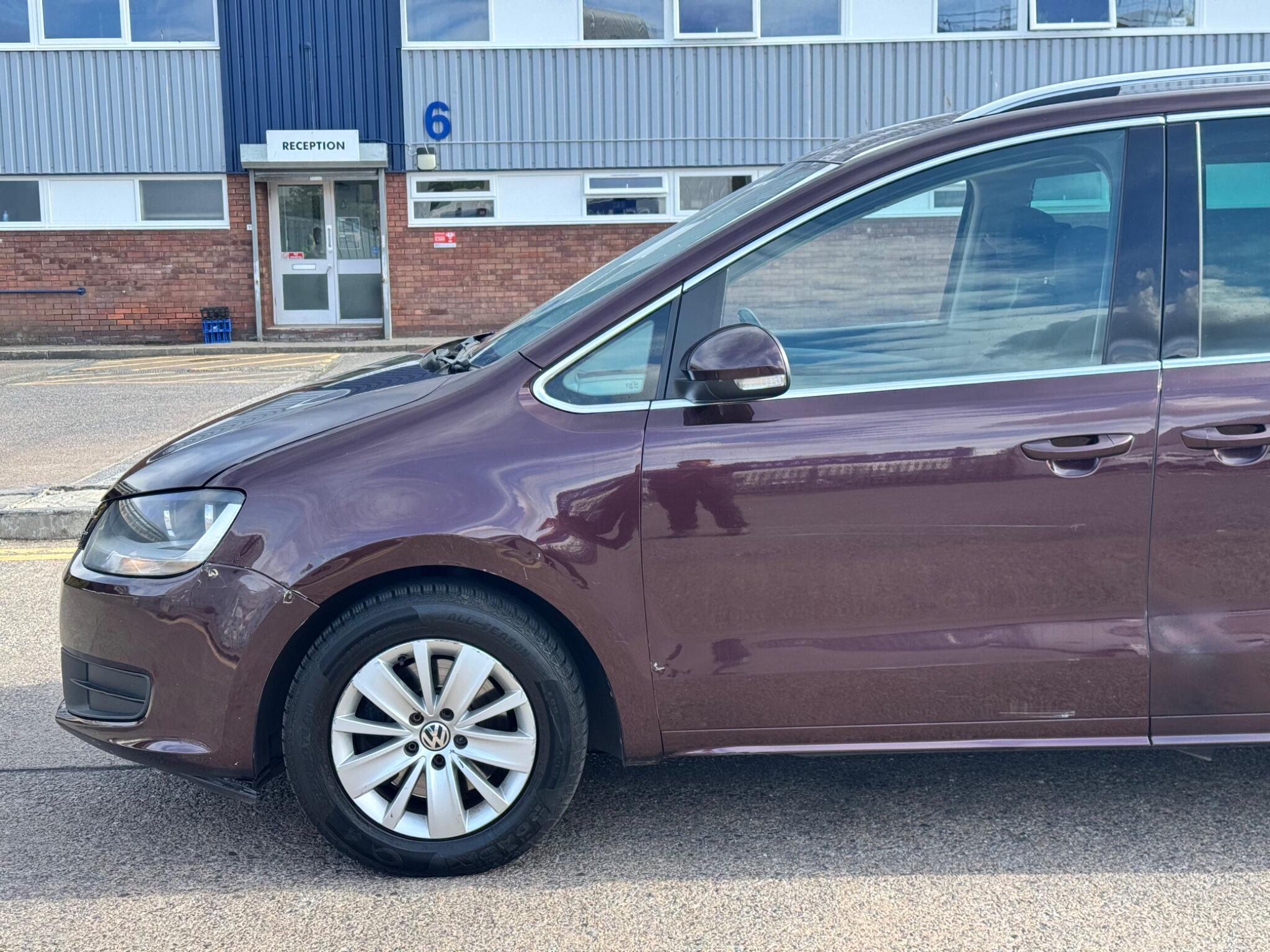 Volkswagen Sharan view 9