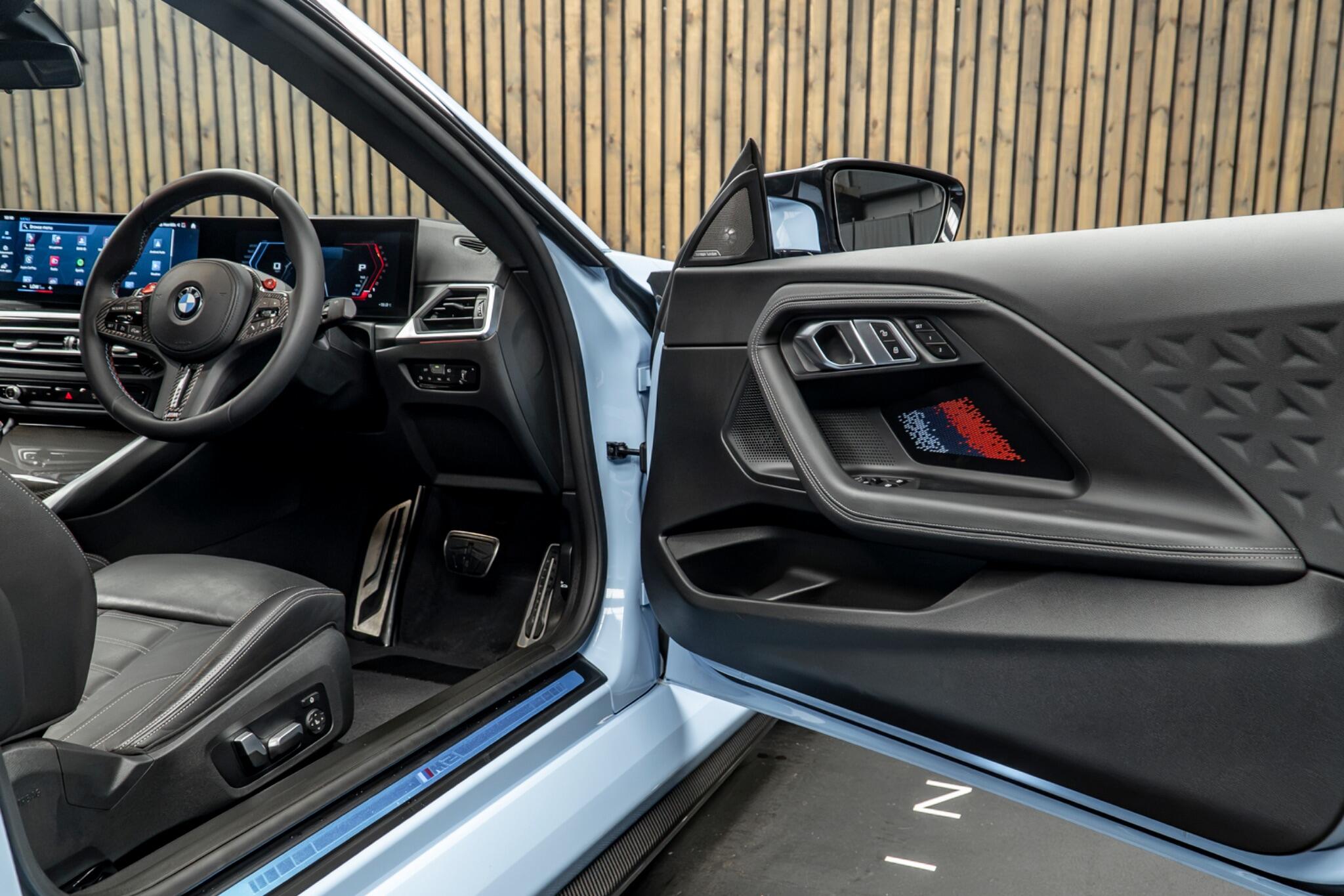 BMW M2 view 31