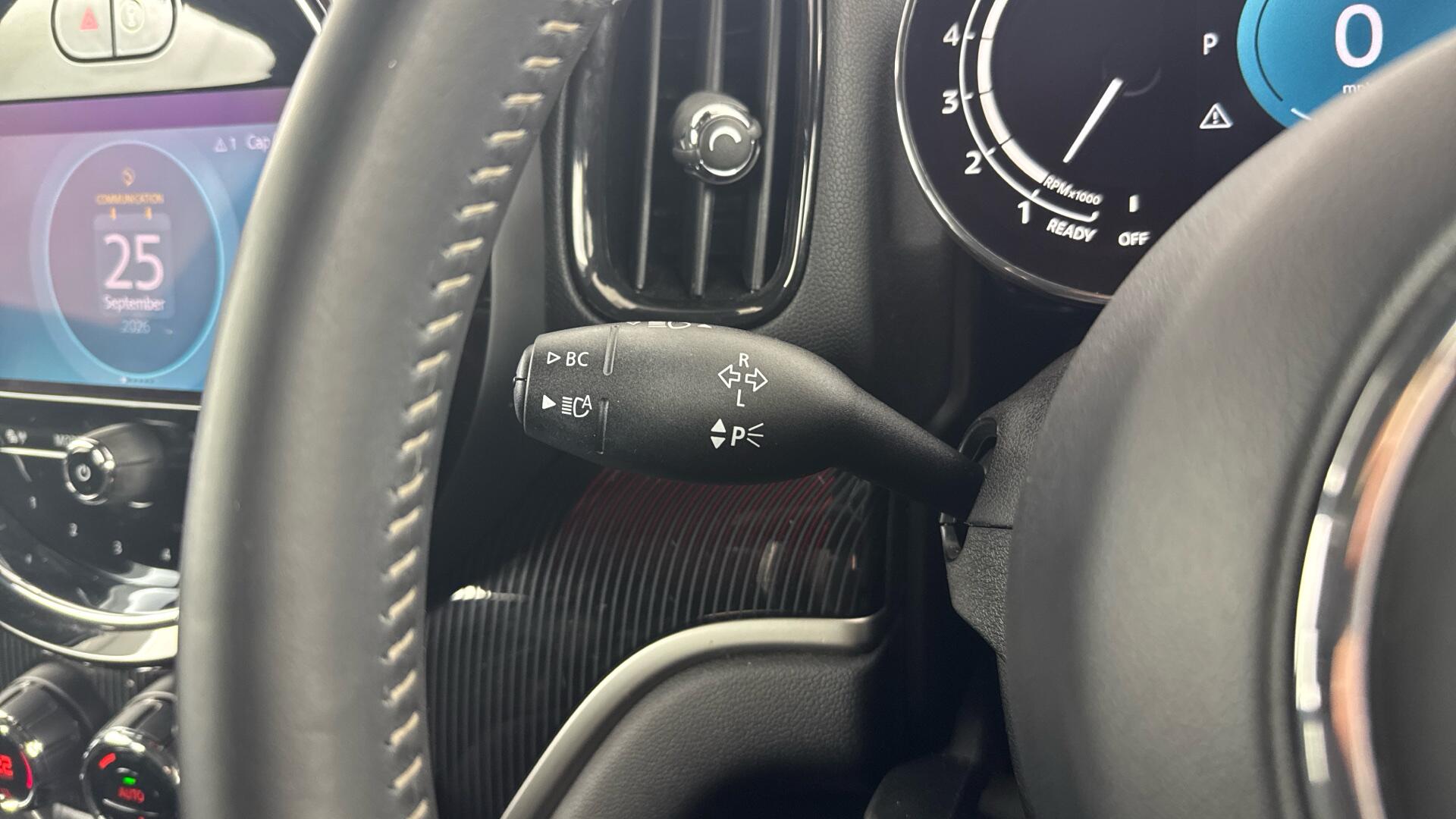 MINI Countryman view 36