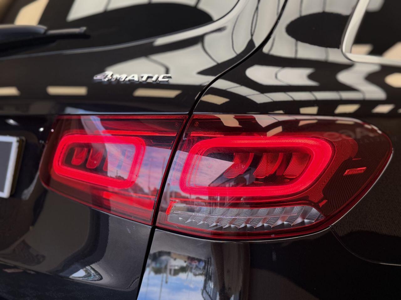 Mercedes-Benz GLC view 16