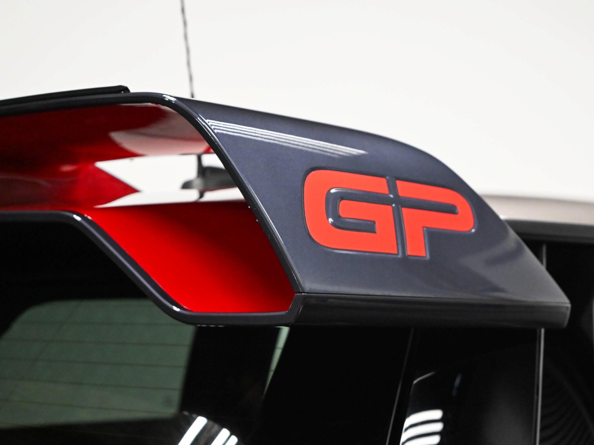 Mini Hatch view 29