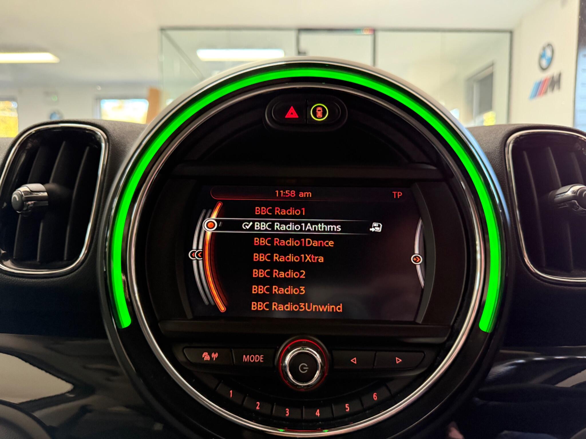 MINI Countryman view 19
